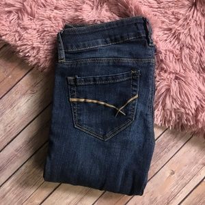 Bullhead "Skinniest" Jeans